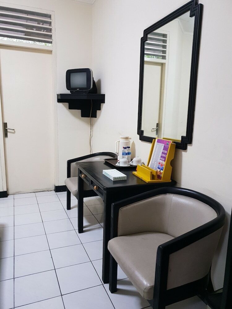 Hotel Cisarua Indah