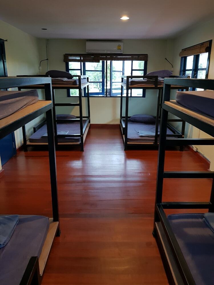 Hostal Toobs Hostel - Adults Only