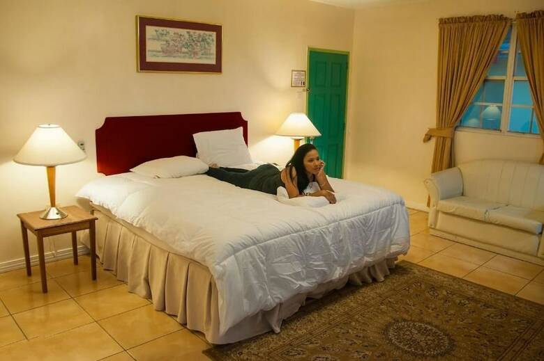 Grand Coastal Hotel