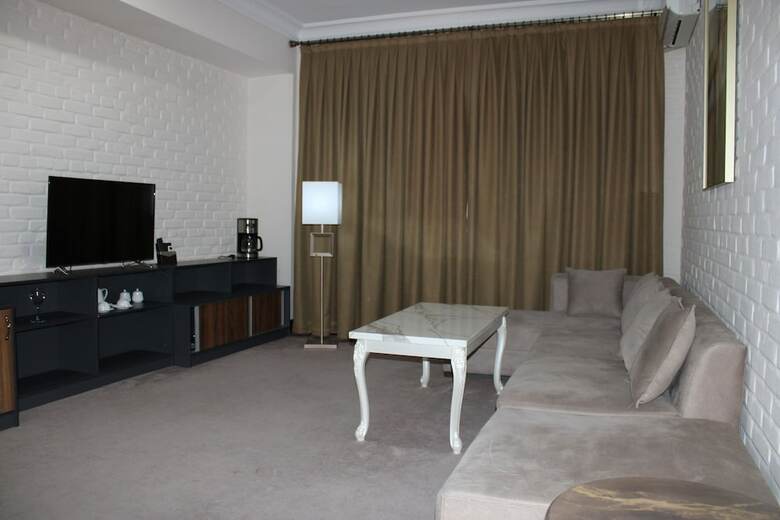 Posada Zarafshan Grand Hotel