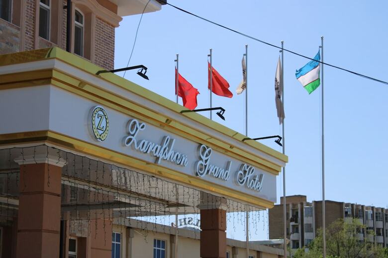 Posada Zarafshan Grand Hotel