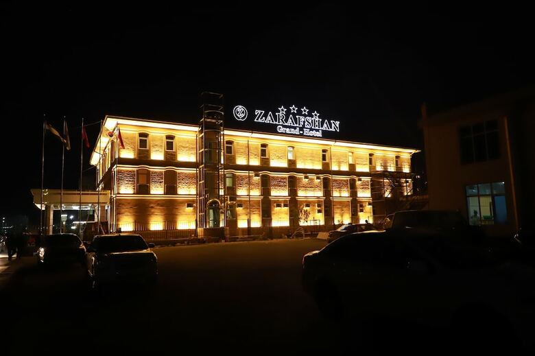 Posada Zarafshan Grand Hotel