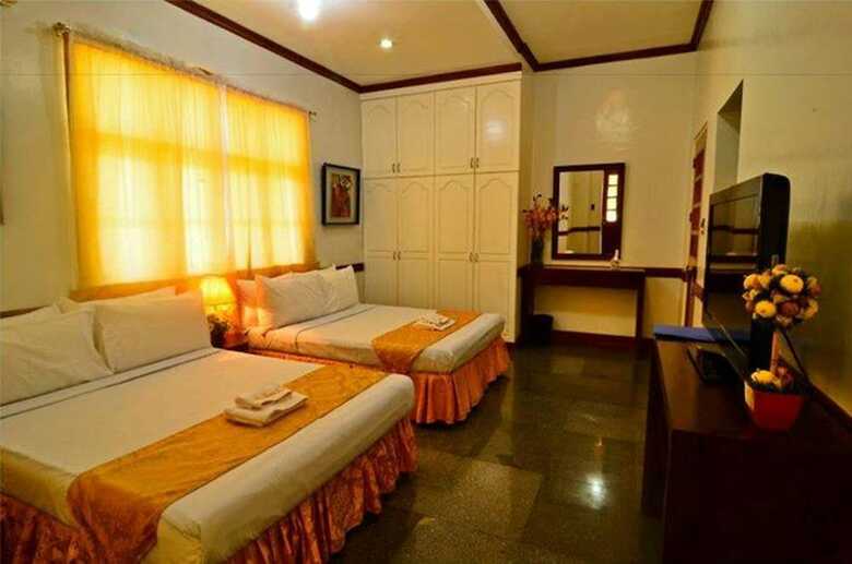 Hotel Villa Jhoana Resort