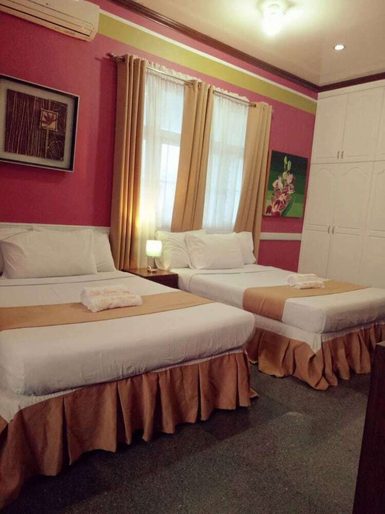 Hotel Villa Jhoana Resort