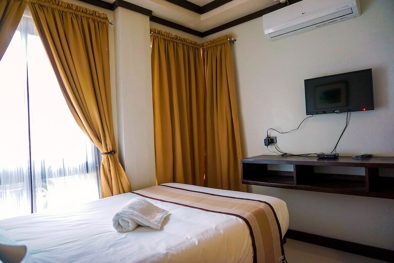 Hotel Veranda Suites And Restaurant