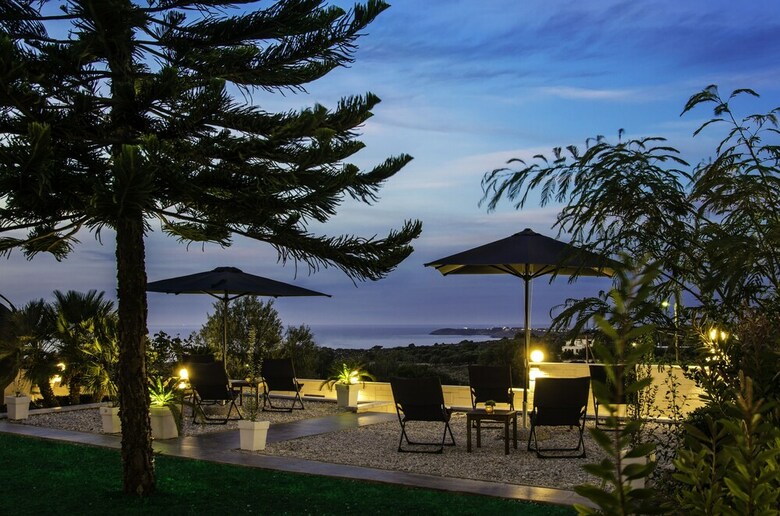 Apartamentos Talos Luxury Suites