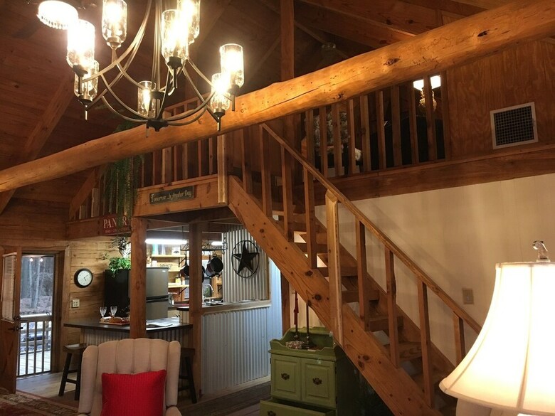 Cora's Cabins