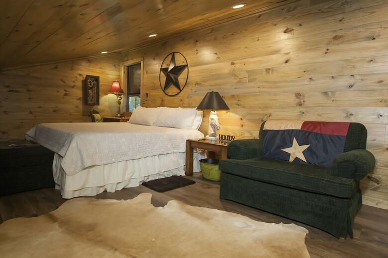 Cora's Cabins
