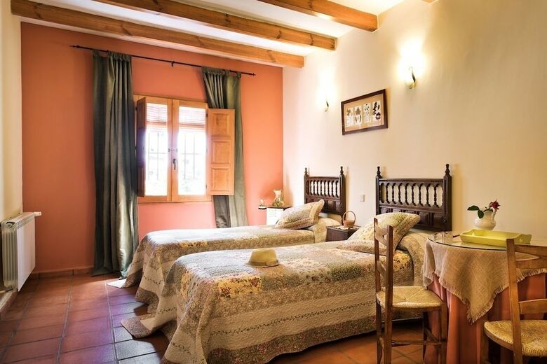 Agroturismo Casa Rural Miel Y Romero