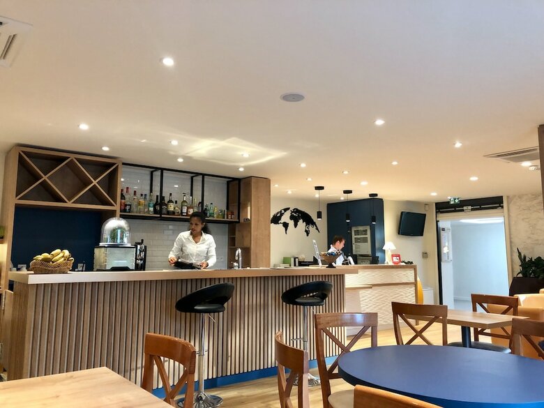 Hotel Kyriad Les Ulis