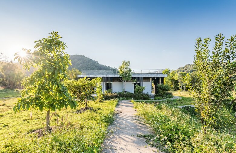Hotel Chiangrai Lake Hill Resort