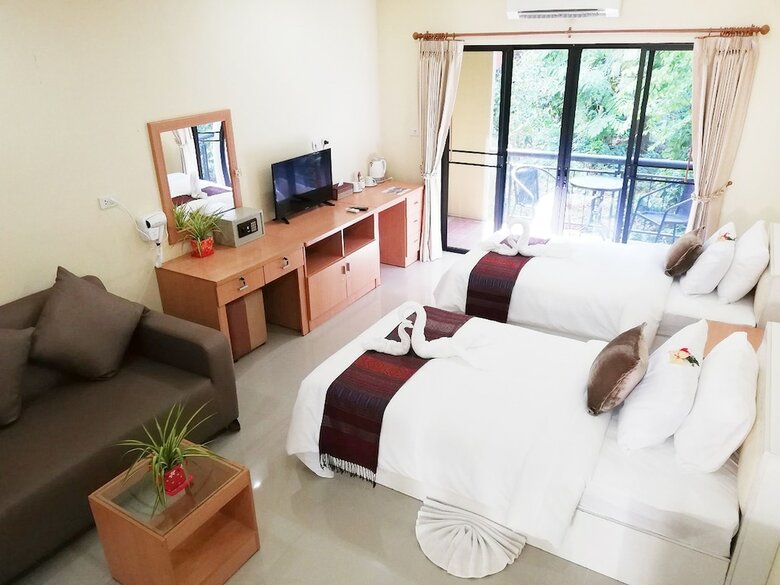 Hotel Chiangrai Lake Hill Resort