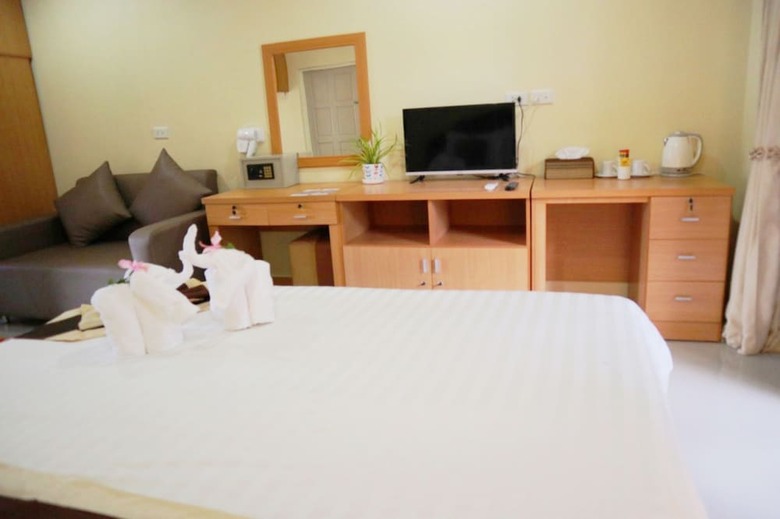 Hotel Chiangrai Lake Hill Resort
