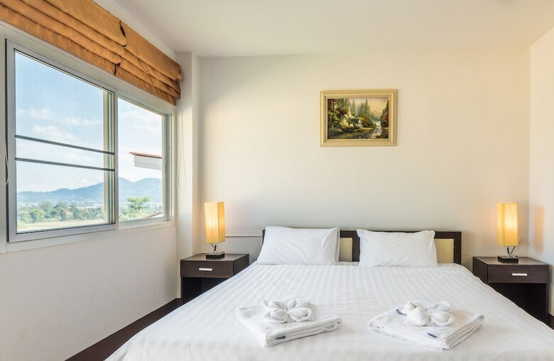 Hotel Chiangrai Lake Hill Resort