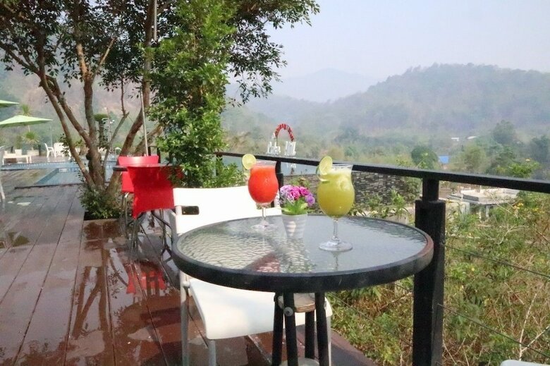 Hotel Chiangrai Lake Hill Resort