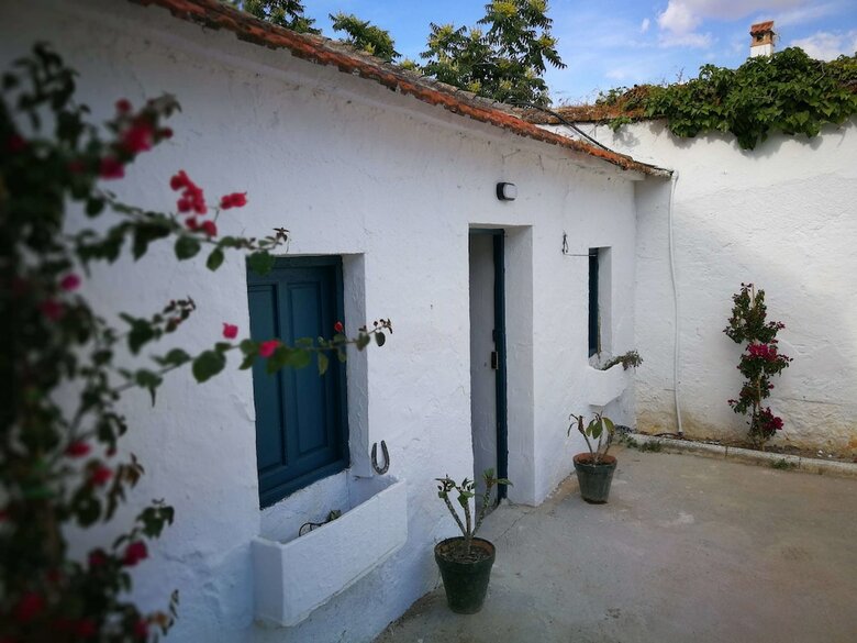 Agroturismo La Casa Grande de Zujaira
