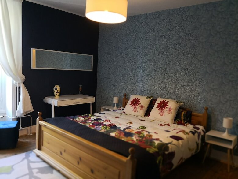 Bed & Breakfast Maison Courbarien