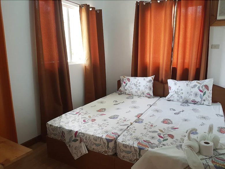 Hotel Ai's Beach Resort & Restaurant
