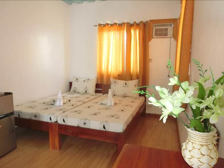Hotel Ai's Beach Resort & Restaurant