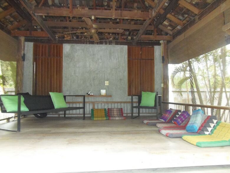 Sattahip Pool Villa