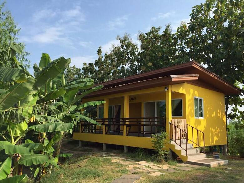 Hotel Romsiri Resort
