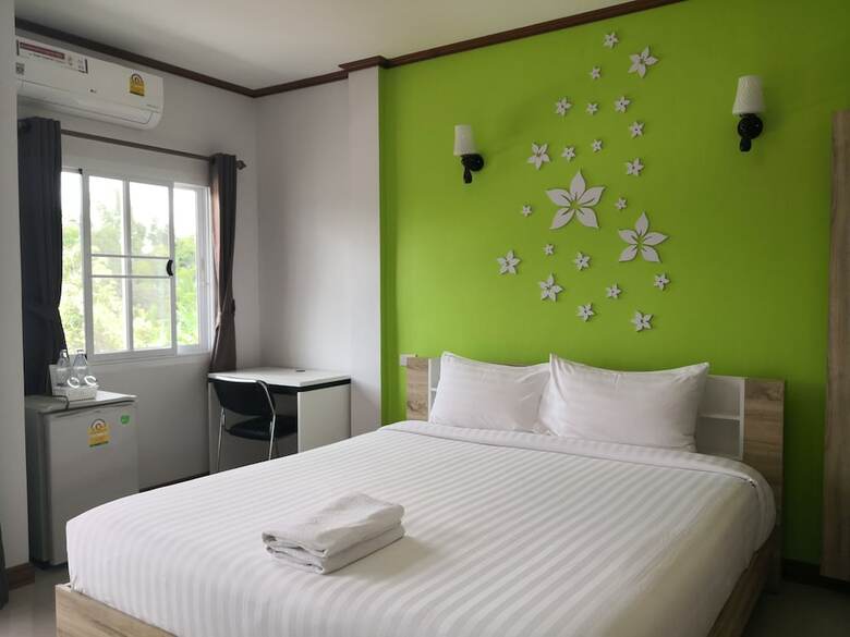 Ruenchofa Hotel