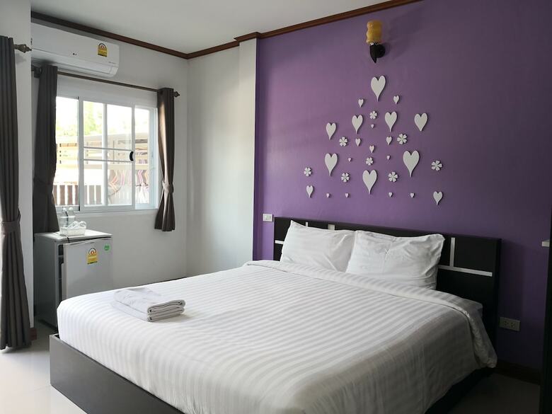 Ruenchofa Hotel
