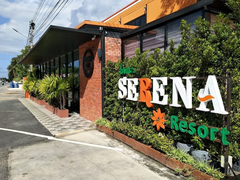 Hotel Serena Resort