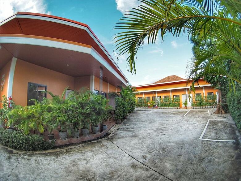 Hotel Serena Resort