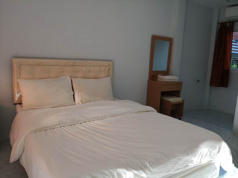 Rungrod Grand Hotel