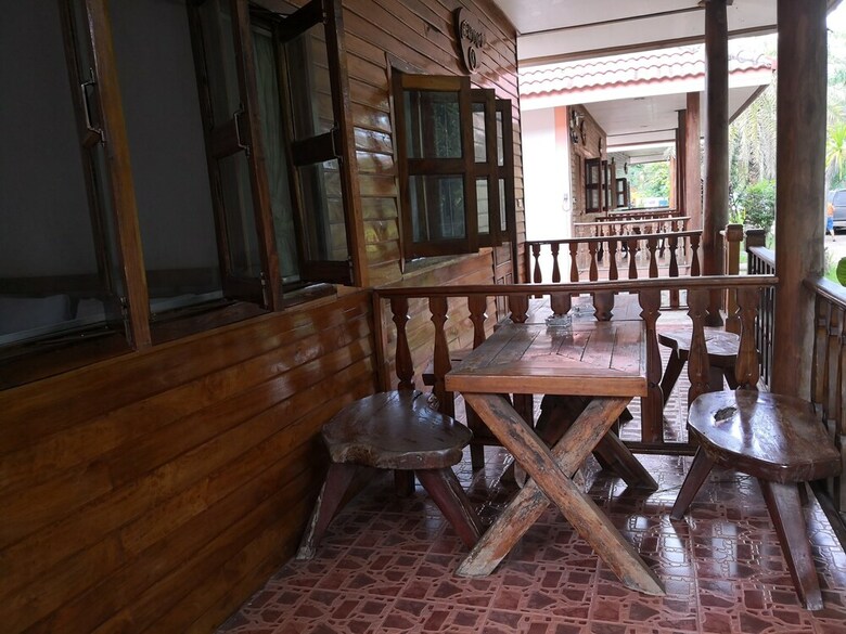 Hotel Sakaetong Resort