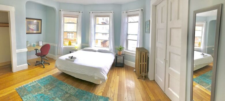Bed & Breakfast Elm Hill Manor