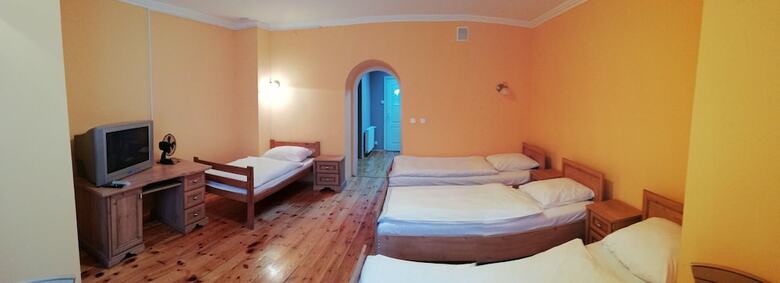 Hotel Dom Go?cinny Ela