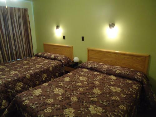 H�tel-motel Le Pharillon Inc