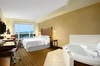 Hotel Four Points By Sheraton Victoria Gateway