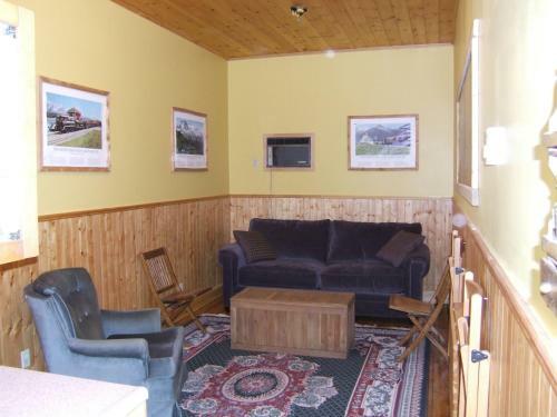 Posada Train Station Inn