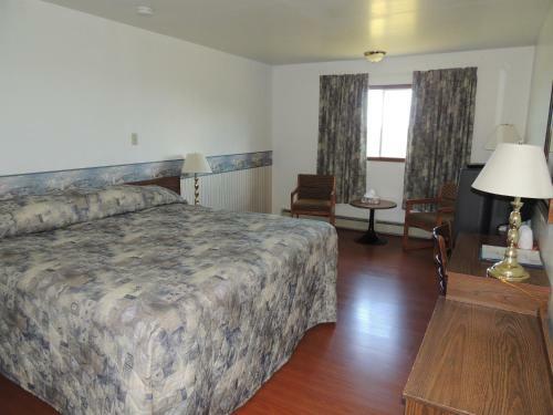 Balmoral Motel