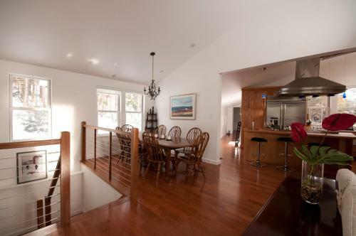 Goose Cove Retreat