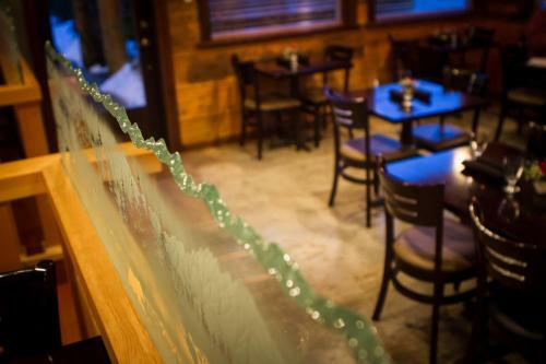 Bella Coola Mountain Lodge