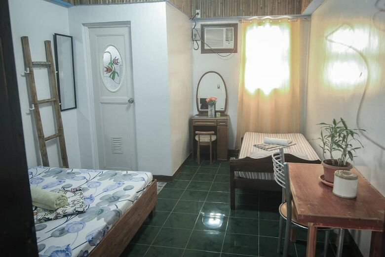 Hotel 247 Balikbayan Fun Resort