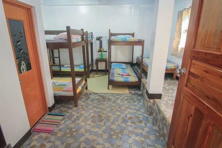 Hotel 247 Balikbayan Fun Resort