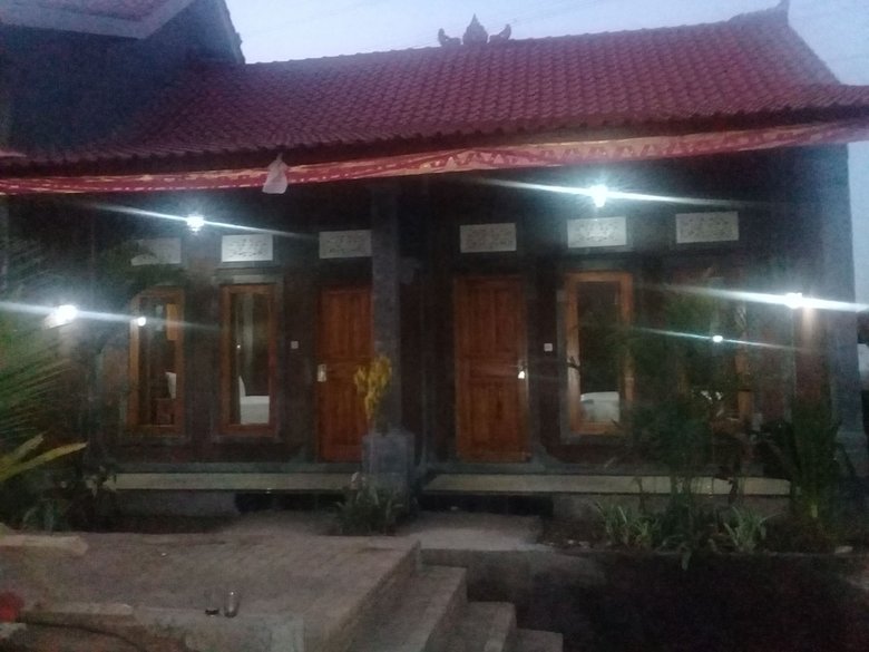 Bed & Breakfast Eliska Sari Bungalows