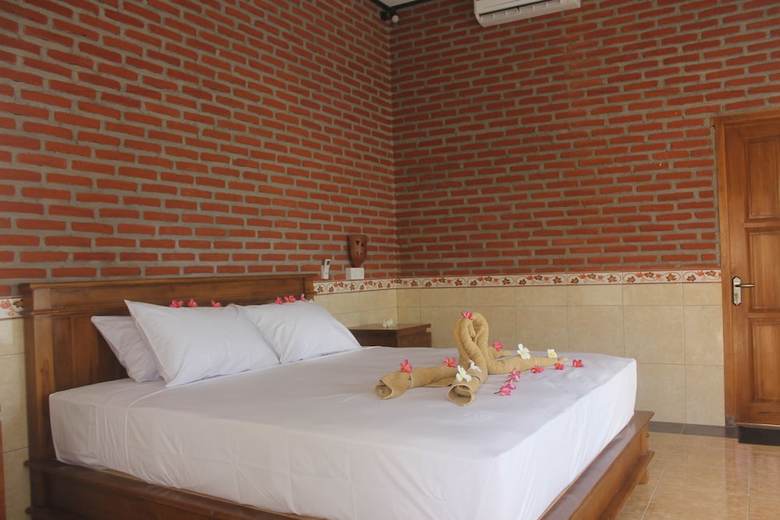 Bed & Breakfast Eliska Sari Bungalows