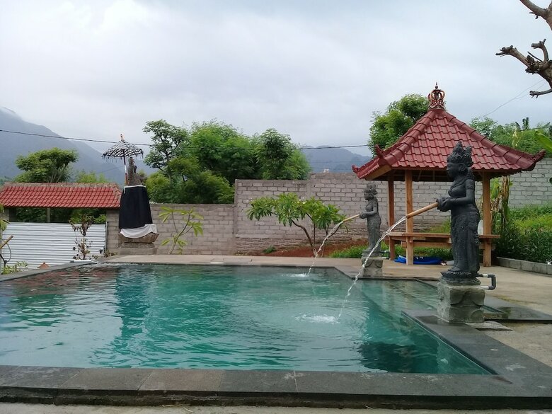 Bed & Breakfast Eliska Sari Bungalows
