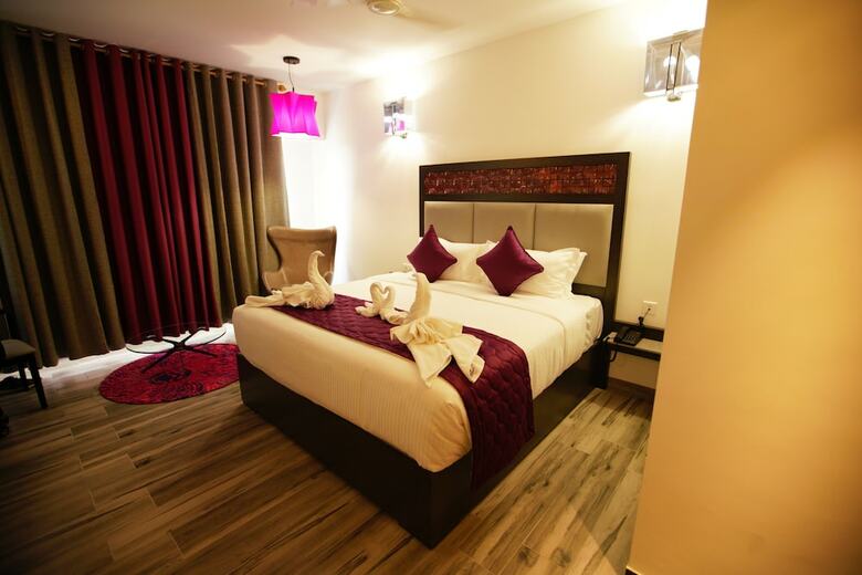 Visakka's The Amethyst Hotel