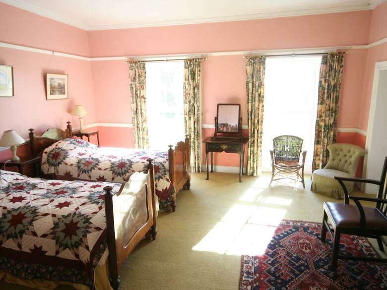 Hotel Tyrella House