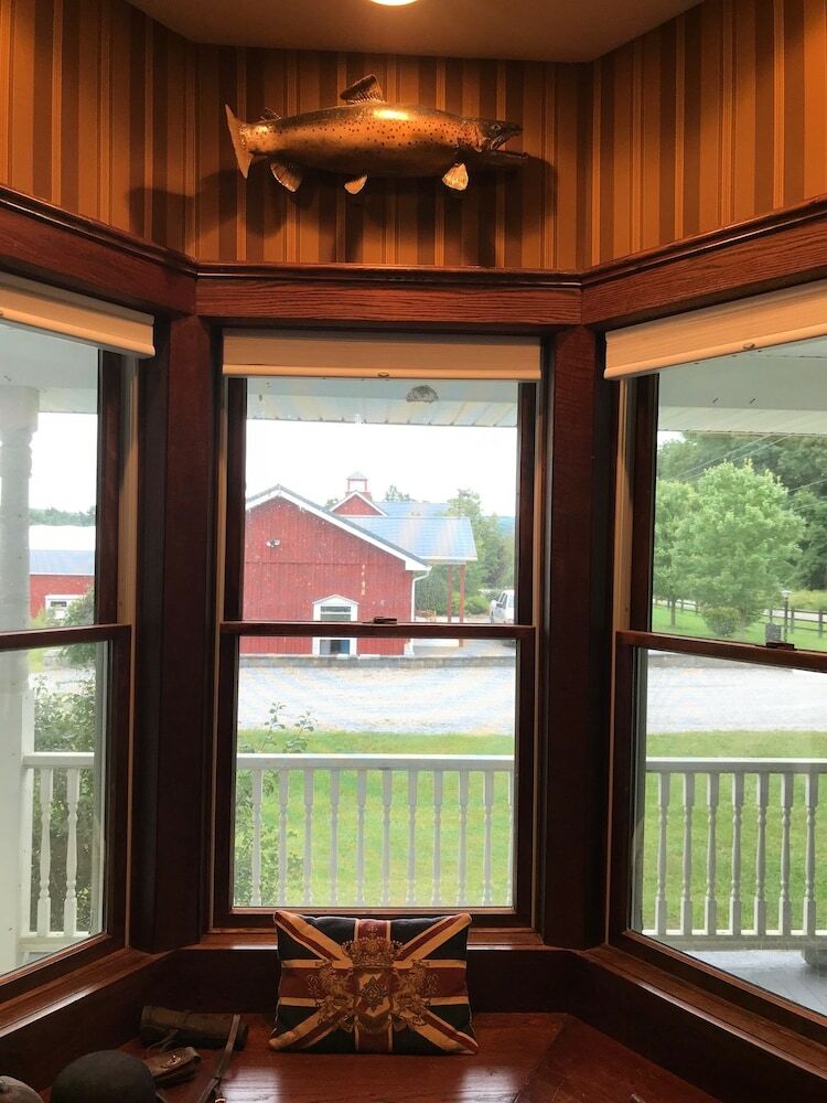 Bed & Breakfast Letchworth Farm