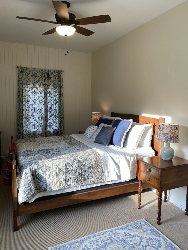 Bed & Breakfast Letchworth Farm