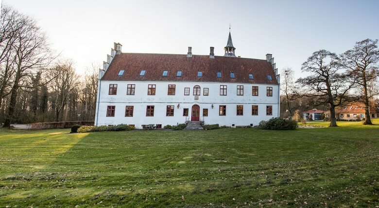 Bed & Breakfast Rydhave Slot Hotel