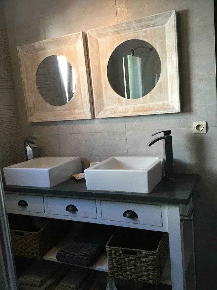Bed & Breakfast La Maison Des Eaux Claires